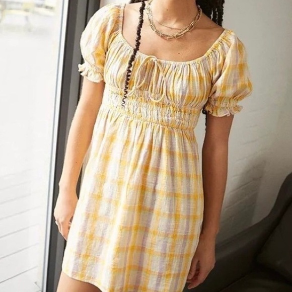 URBAN Outfitters Babydoll Gingham Print Mini Dress NWT - Picture 3 of 15